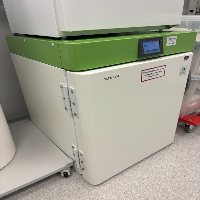 Stirling Ultracold SU105UE Freezer image 0